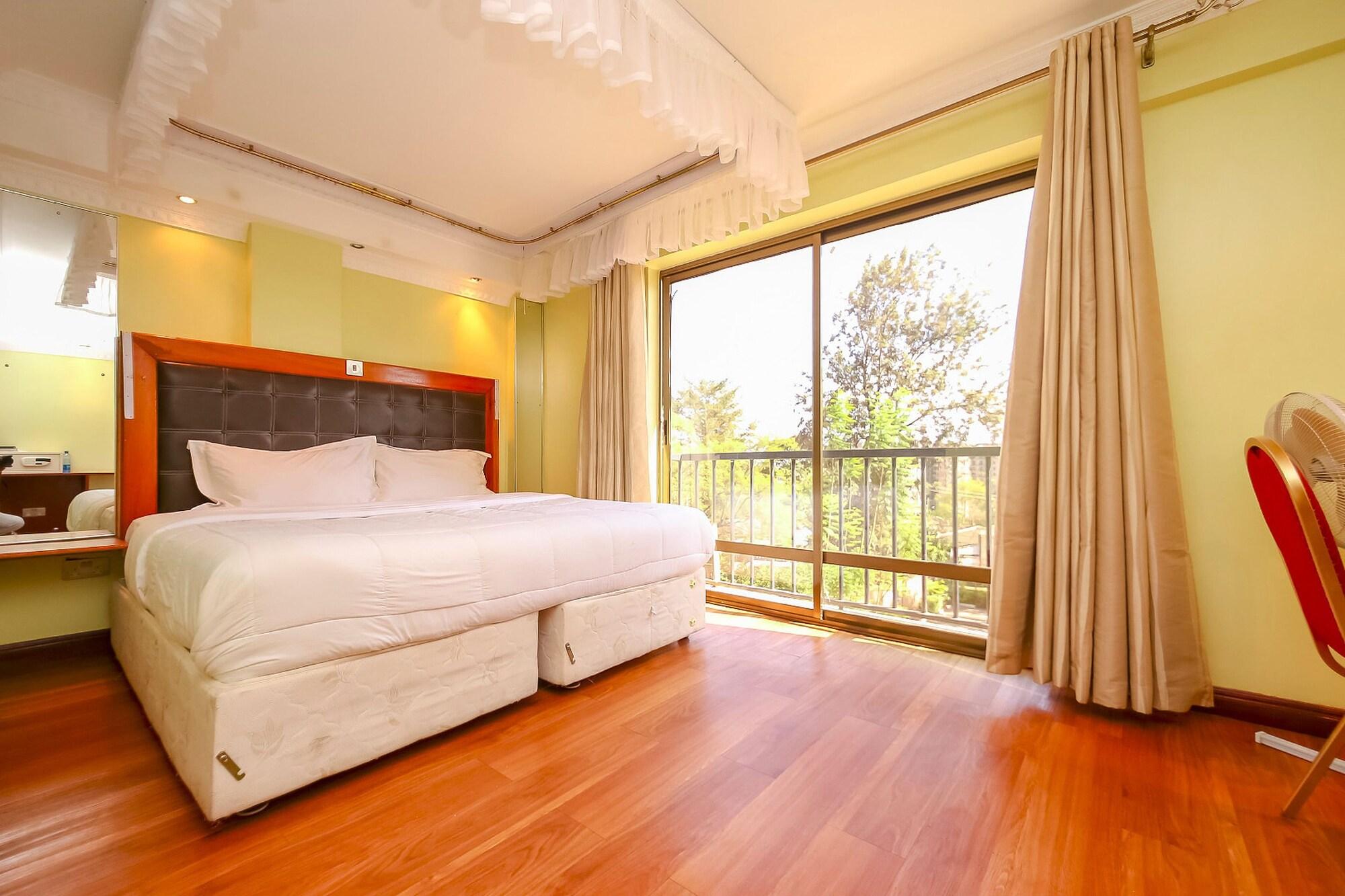 Nairobi Upperhill Hotel Exterior photo